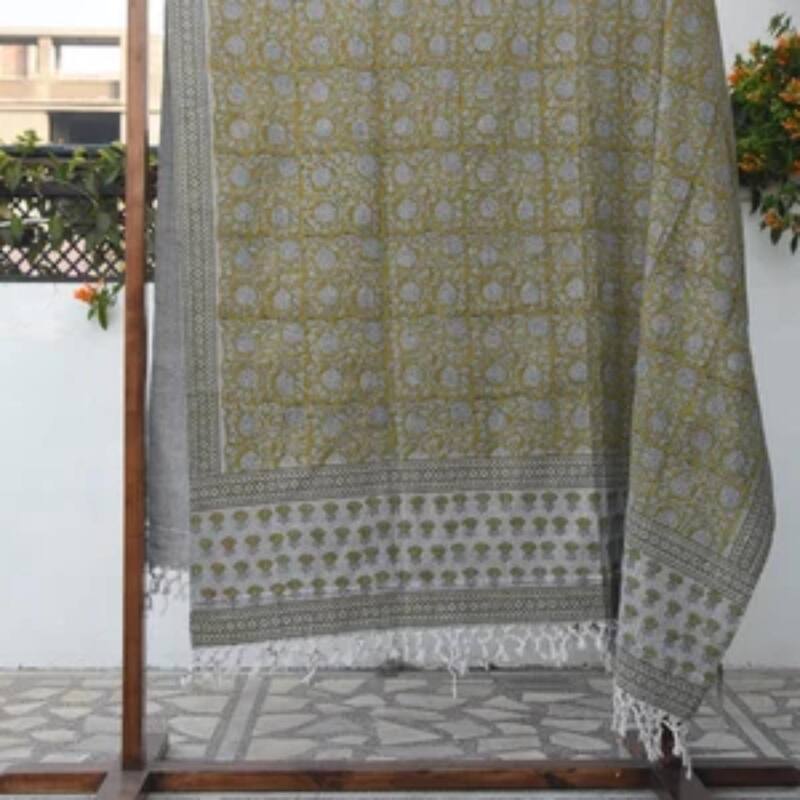 Fabdivine Floral 6 Kamal Handwoven Cotton Blanket - Stylish Block Print Reversible Throw with Artisan Tassels, 90" x 54"