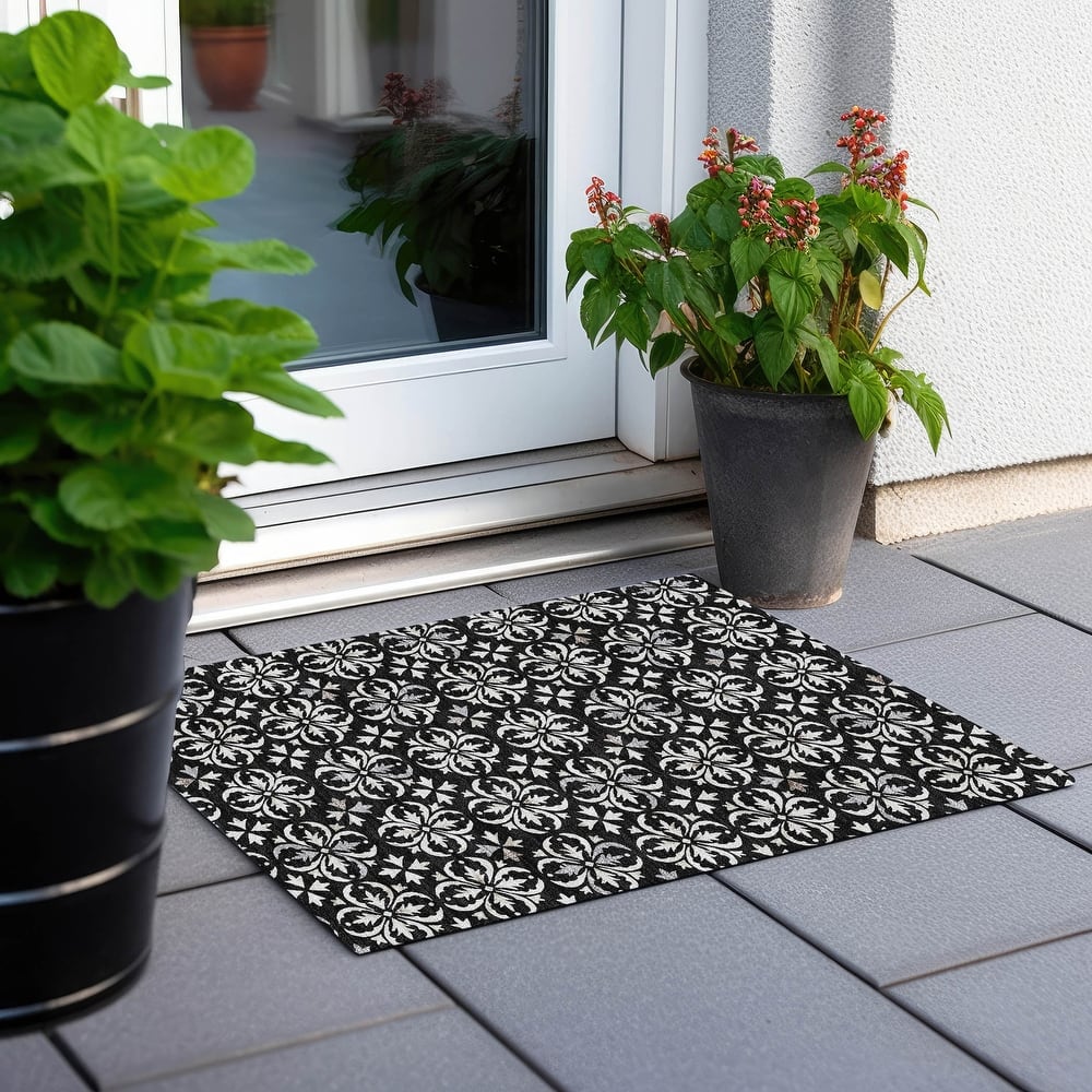 Machine Washable Indoor/ Outdoor Chantille Traditional Medallion Rug