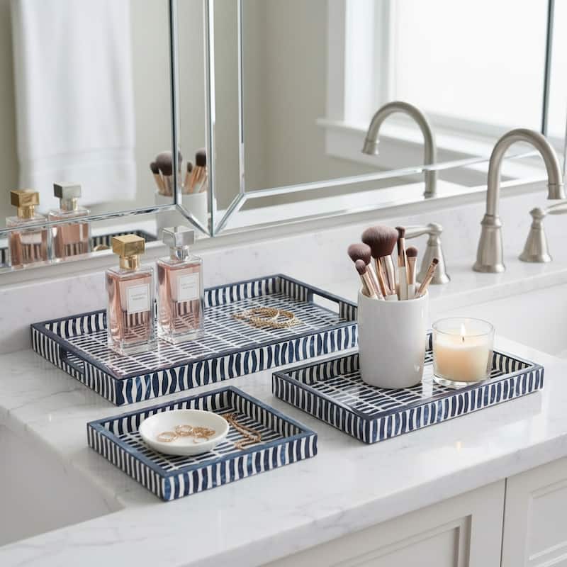 Blue/White 13/18/24 in. Trays with Inlay Pieces (Set of 3) - 24.0"