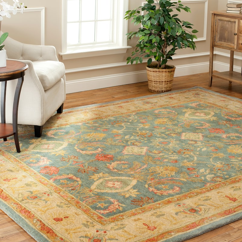 SAFAVIEH Handmade Anatolia Lieke Traditional Oriental Hand-spun Wool Rug