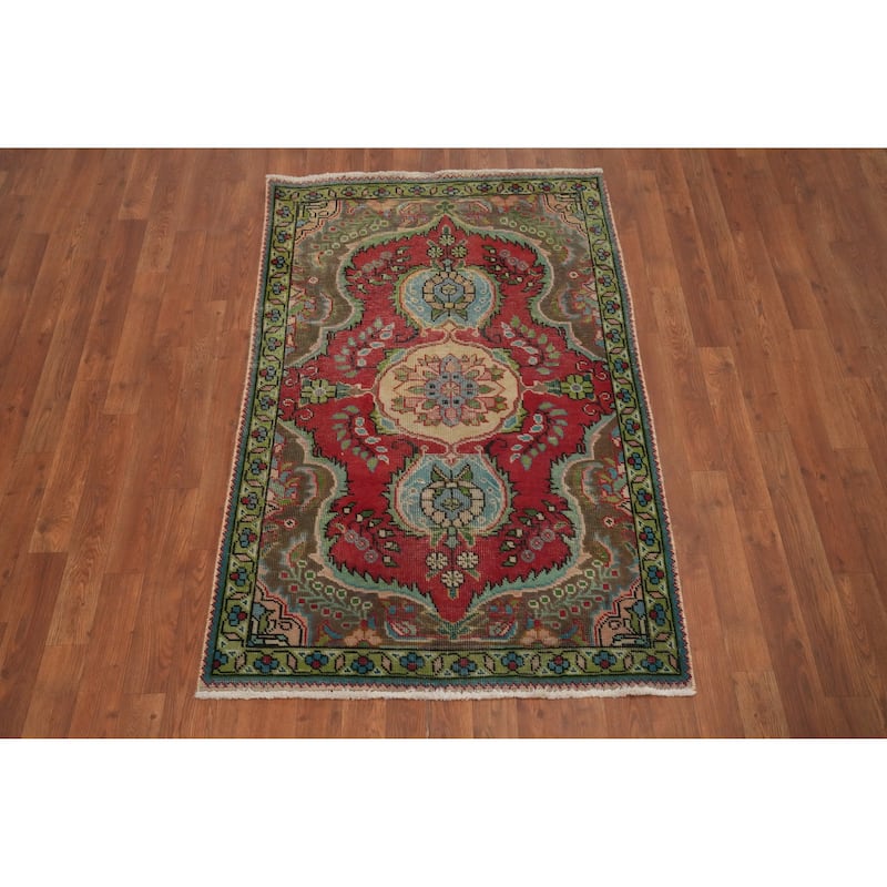 Hand Knotted Oriental 100% Wool Carpet Traditional Floral Red Tabriz Area Rug - 4' 10'' X 3' 2''
