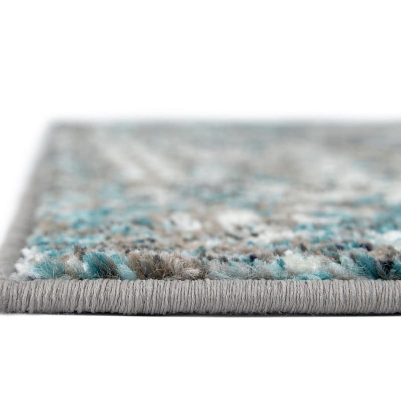 Traditional Brenda Collection Area Rug