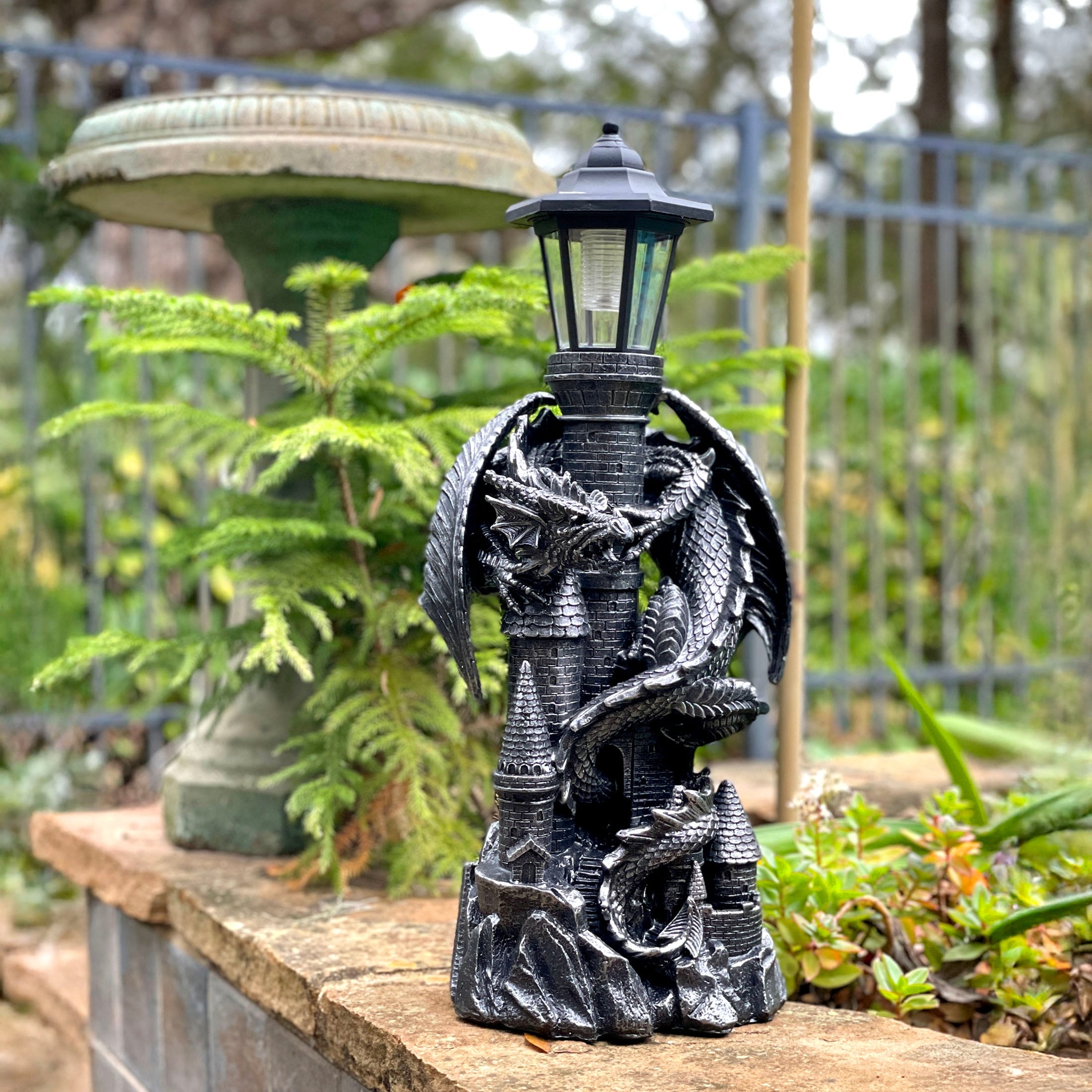 Dragon Keeper Of The Castle Light Solar Led Lantern Statue - 21 X