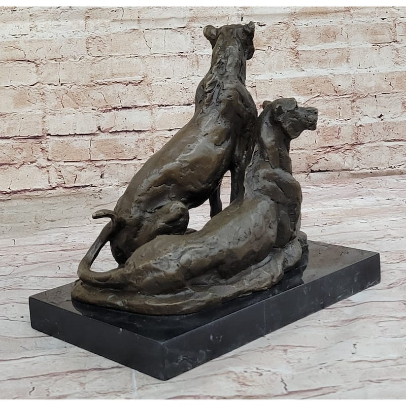 Impressionist Bronze Art Sculpture Of A Pair Of Female Lions Lionesses On Marble Base