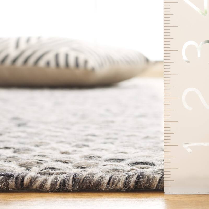 SAFAVIEH Handmade Vermont Buffy Transitional Wool Rug