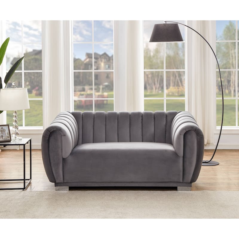 Kayley Luxury Velvet sofa love seat Standard Living Room Set