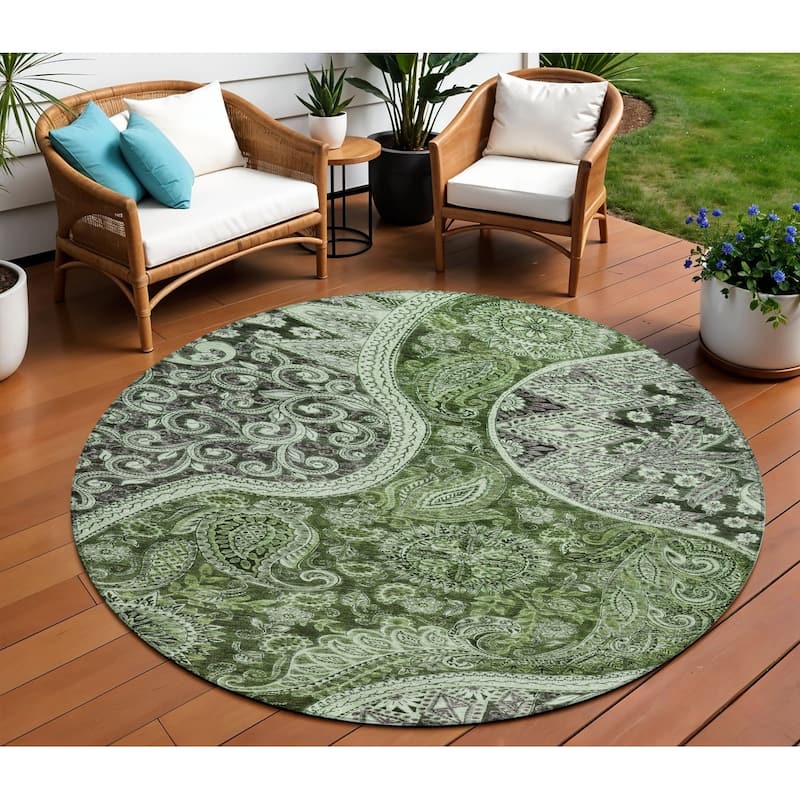 HomeRoots Floral Medallion Transitional Rectangle Outdoor Rug - 8' Round