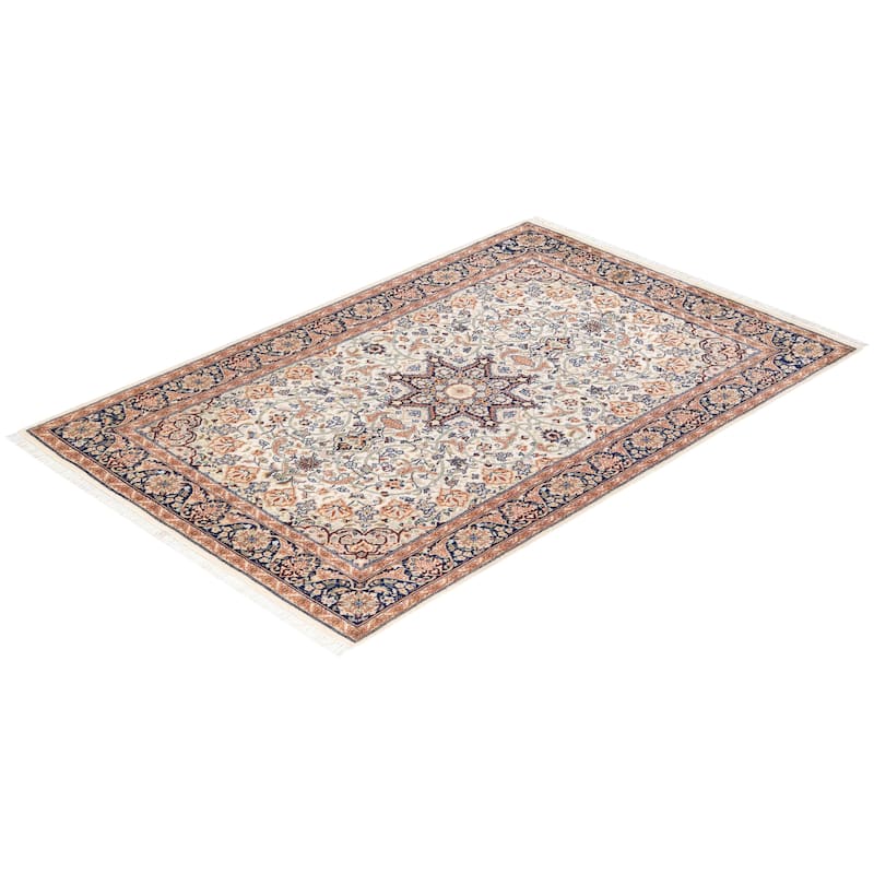 Overton Handknotted Wool Traditional Oriental Ivory Area Rug - 4' x 6'
