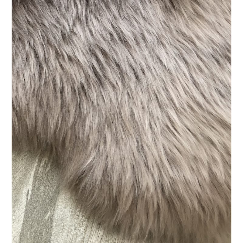 Dynasty Natural 1-1/2 Pelt Luxury Long Wool Sheepskin Shag Rug - 2' x 4'