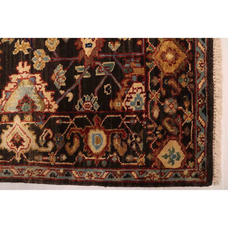 ECARPETGALLERY Hand-knotted Jules Sultane Black Wool Rug - 4'0 x 6'1