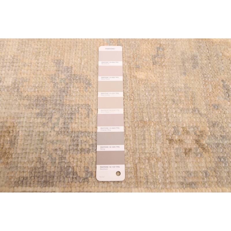 ECARPETGALLERY Hand-knotted Kavya Oushak Light Grey Wool Rug - 7'11 x 9'10