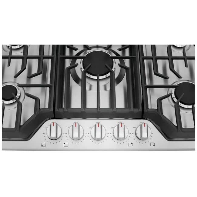 Frigidaire FCCG3627A 36" Wide 5 Burner Gas Cooktop with Quick Boil
