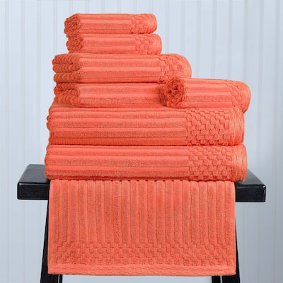 Superior 100% Cotton Solid and Checkered Border 8-Piece Towel Set