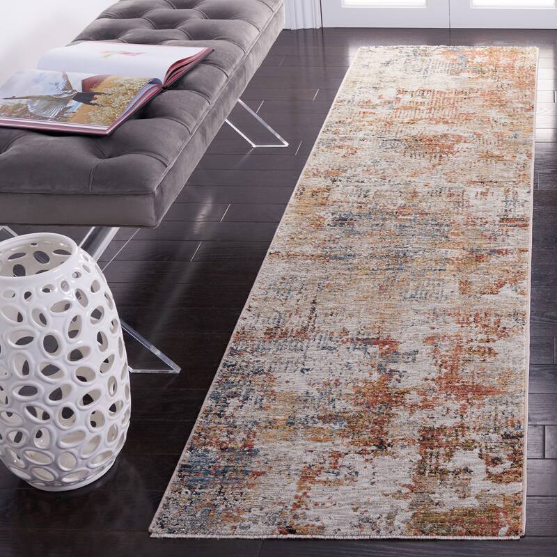 SAFAVIEH Silverado Aileen Modern Abstract Rug