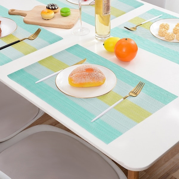 https://ak1.ostkcdn.com/images/products/is/images/direct/fd585e9c18c08747edae41d4808aac7d186083da/VECELO-Reversible-Plastic-Wipe-Clean-Placemats-%28Set-of-4%29.jpg?impolicy=medium