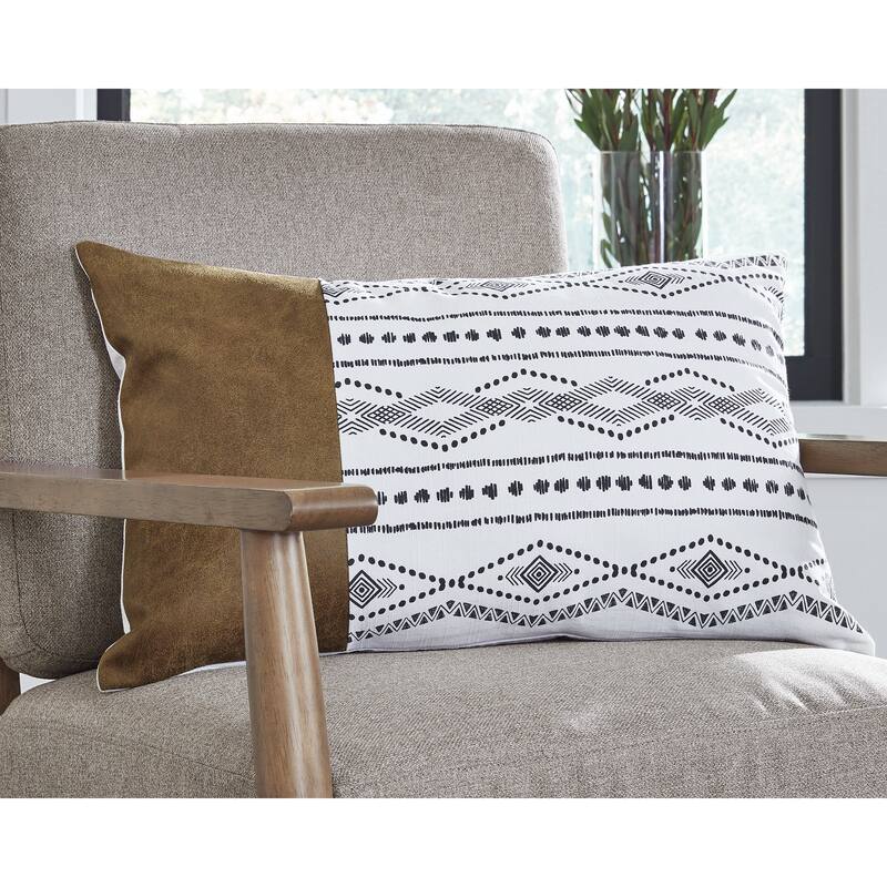 Lanston Pillow