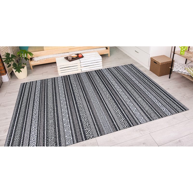 Porch & Den Casilda Indoor/ Outdoor Area Rug