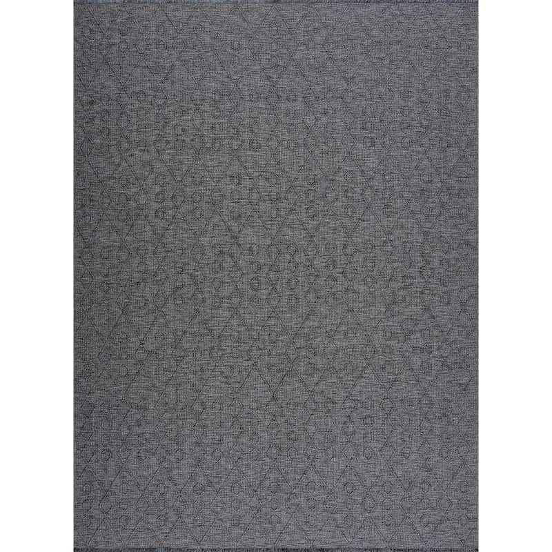 Alameda Solid Color Geometric Machine Washable Indoor Area Rug