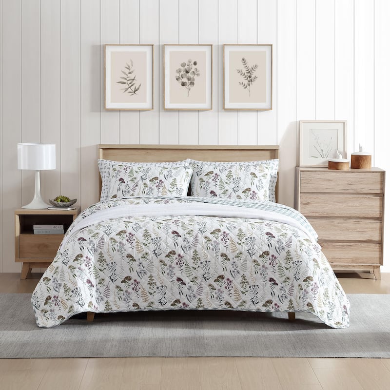 Eddie Bauer Flower Field Cotton Reversible Green Quilt Set