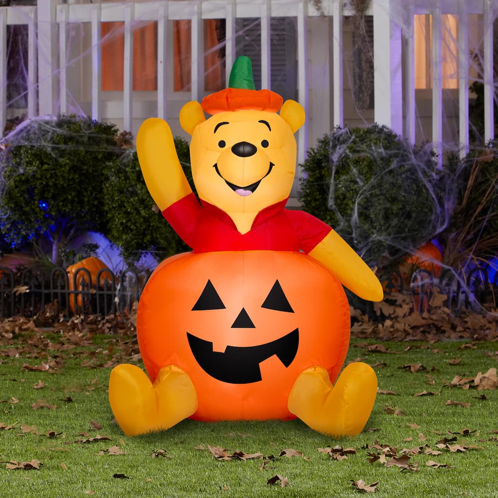 Airblown-Pooh in Pumpkin-Disney