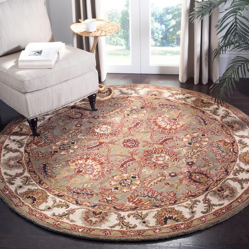 SAFAVIEH Handmade Classic Juliya Traditional Oriental Wool Rug - 6' Round - Celadon/Ivory