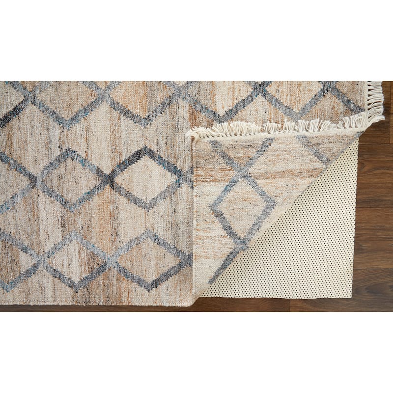 Elstow Transitional PET Yarn Charcoal Gray/Beige Area Rug