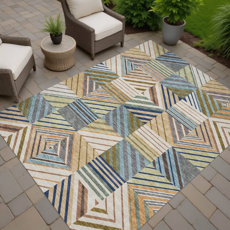 Machine Washable Indoor/ Outdoor Geo Mosaic Chantille Rug