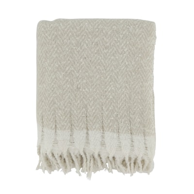 Chic Herringbone Fringed Throw