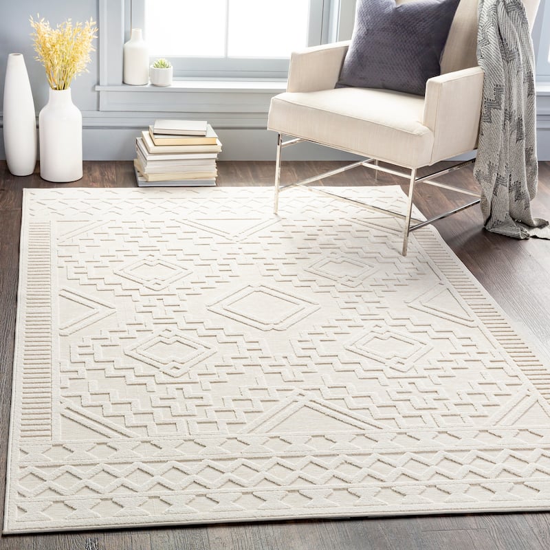 Livabliss Tylee Indoor/Outdoor Southwest Diamond Area Rug - 2' x 2'11" - Cream