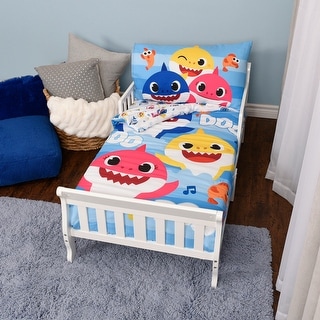 Baby shark on sale crib set