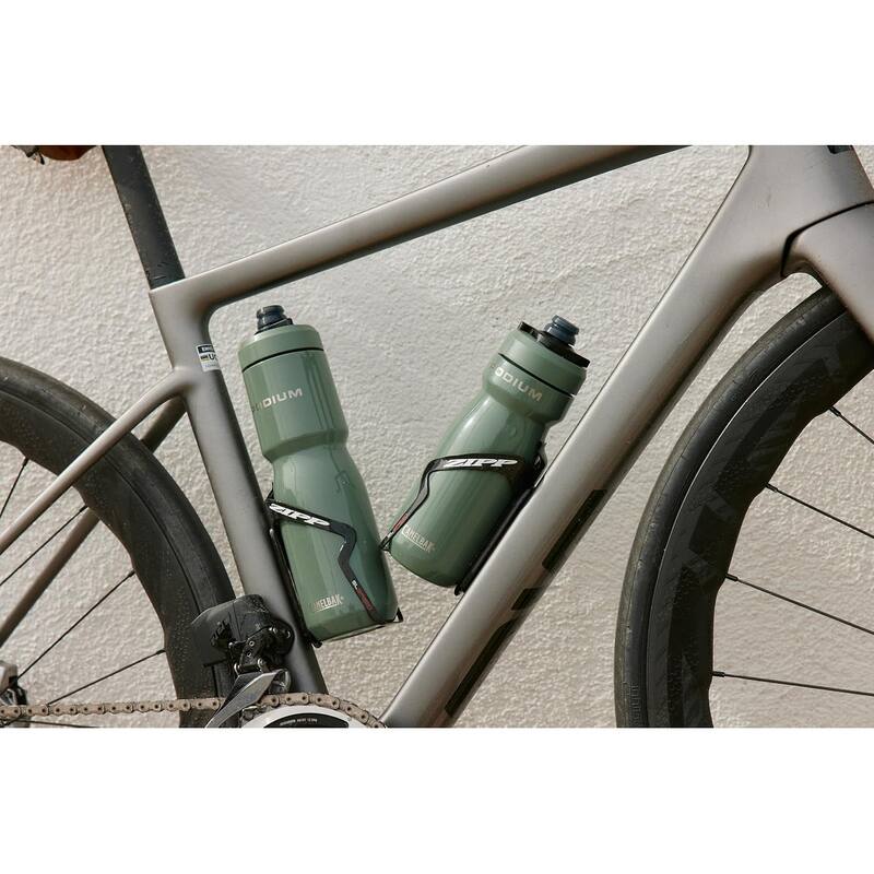 22oz Podium Steel Double-Wall Insulated Bike Water Bottle, Pacific
