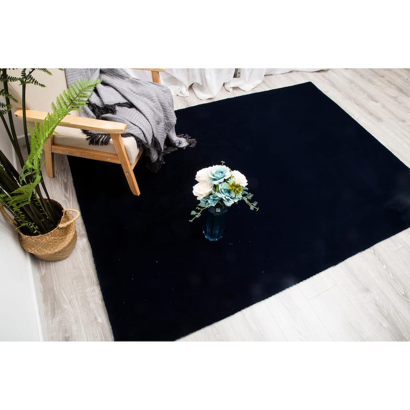 Rabbit-Collection Thick Faux-Fur Area Rug