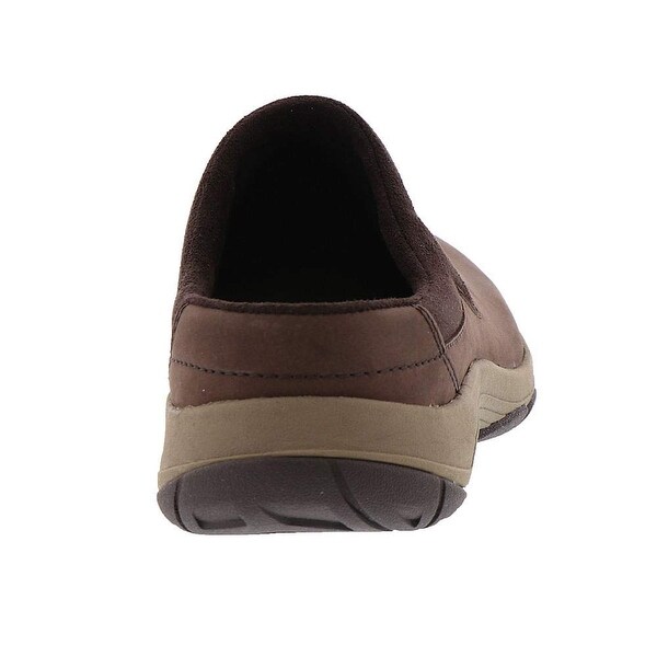 easy spirit cedar clogs