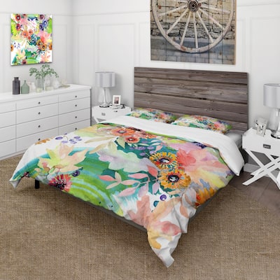 Designart 'Vibrant Wild Spring Leaves and Wildflowers II' Traditional Duvet Cover Set