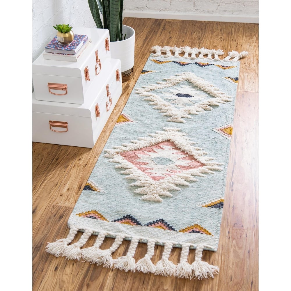 Southwestern/Lodge Izhobert Collection Area Rug