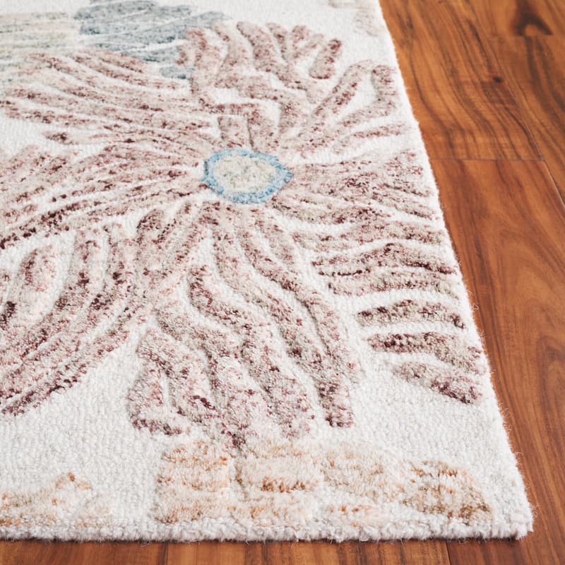SAFAVIEH Handmade Jardin Almudena Floral Wool Rug