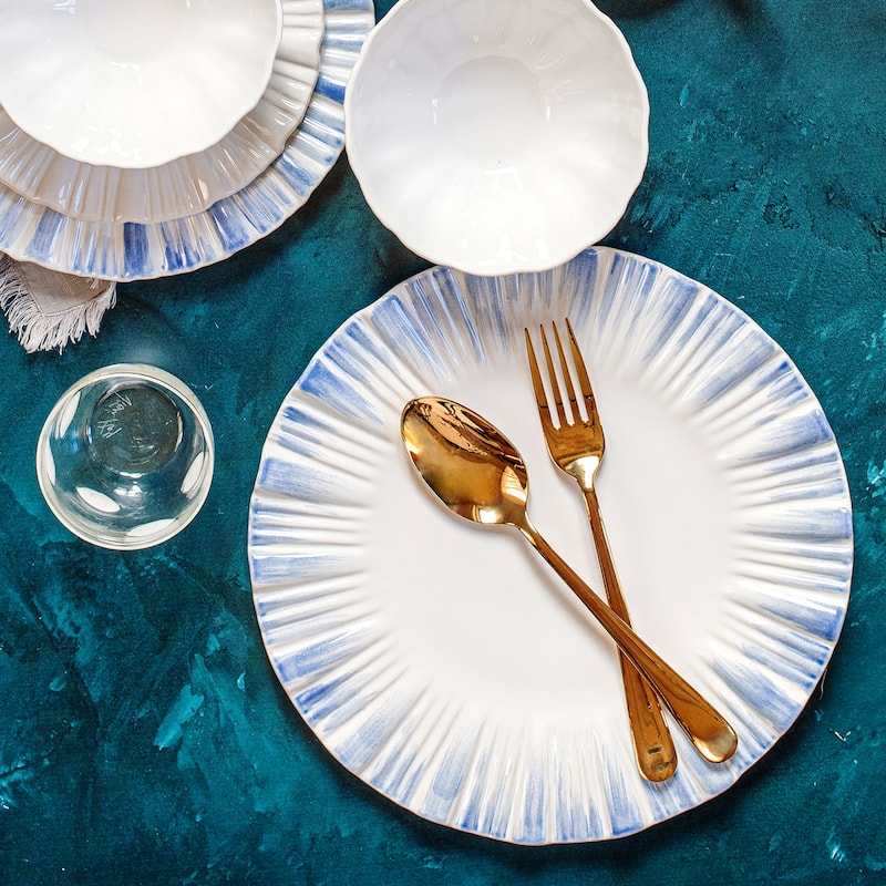viva by VIETRI Bari Blue and White Small Round Platter