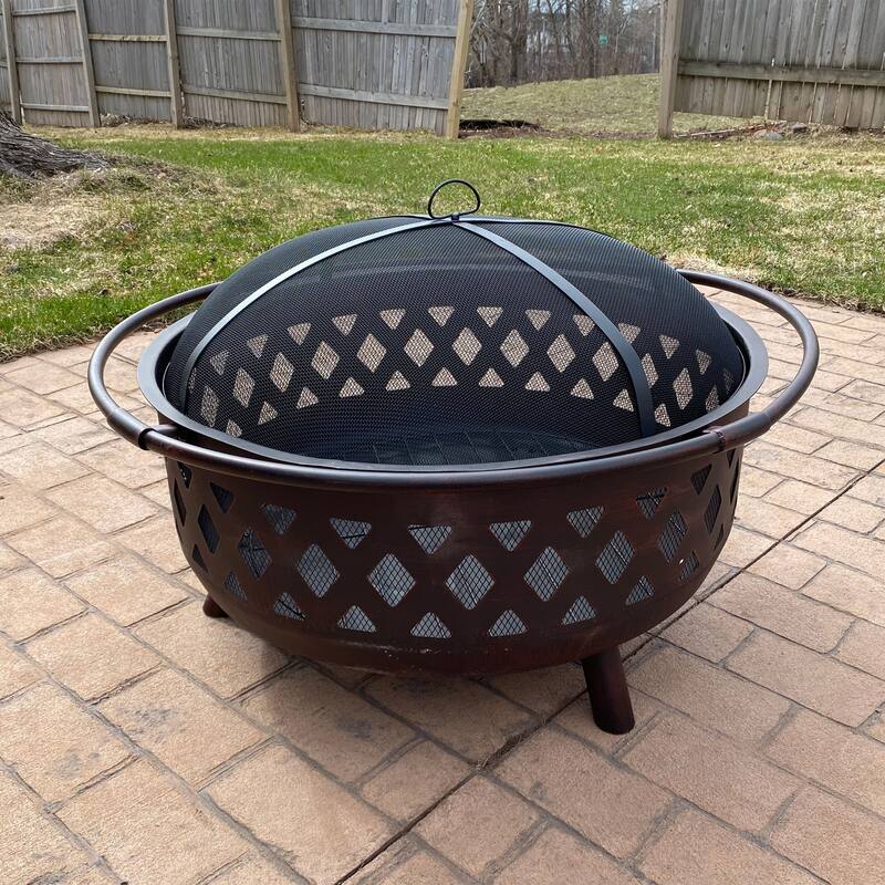 36-in. Bronze-finished Cross-weave Steel Firepit w/ Spark Screen