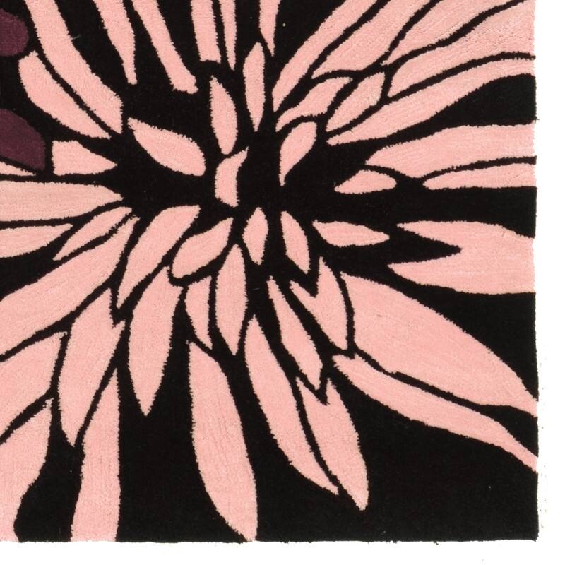 Hand-Tufted Trio Mums Rug Collection