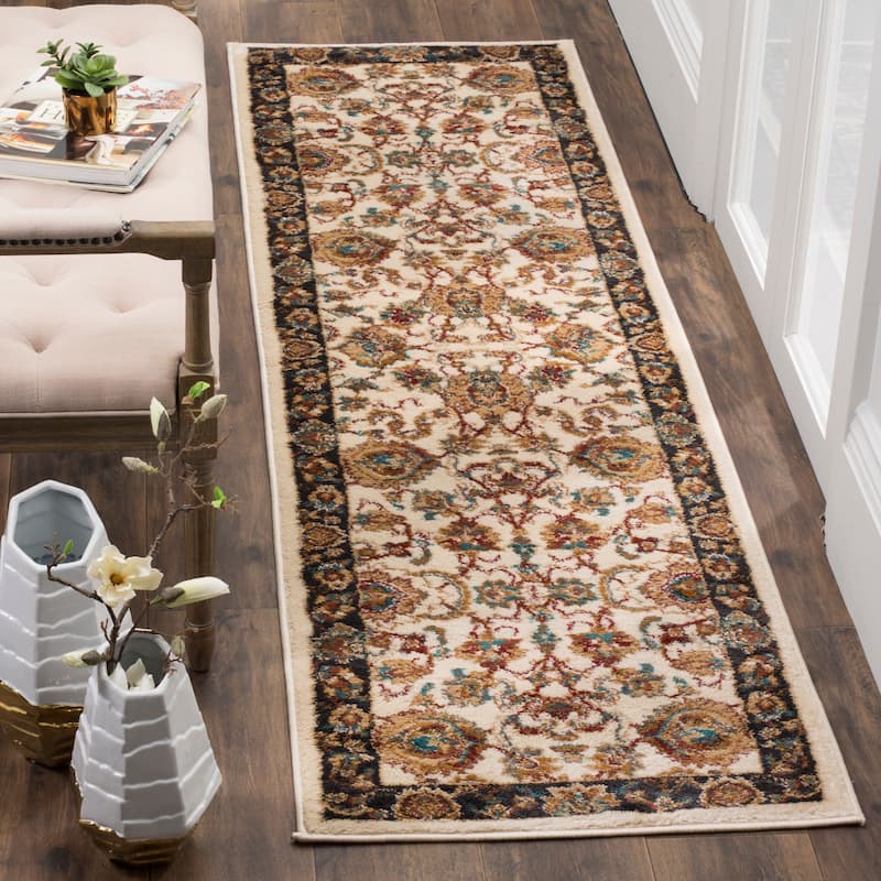 SAFAVIEH, Summit Chrissoula Traditional Oriental Rug