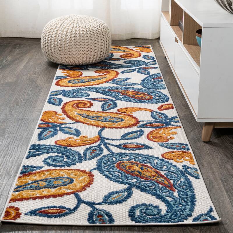 JONATHAN Y Gordes Paisley High-Low Indoor/Outdoor Area Rug