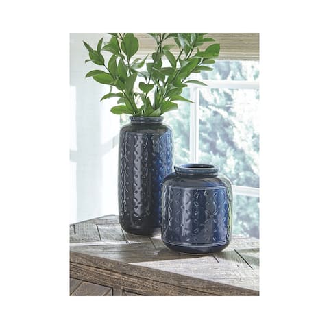 Marenda Vase