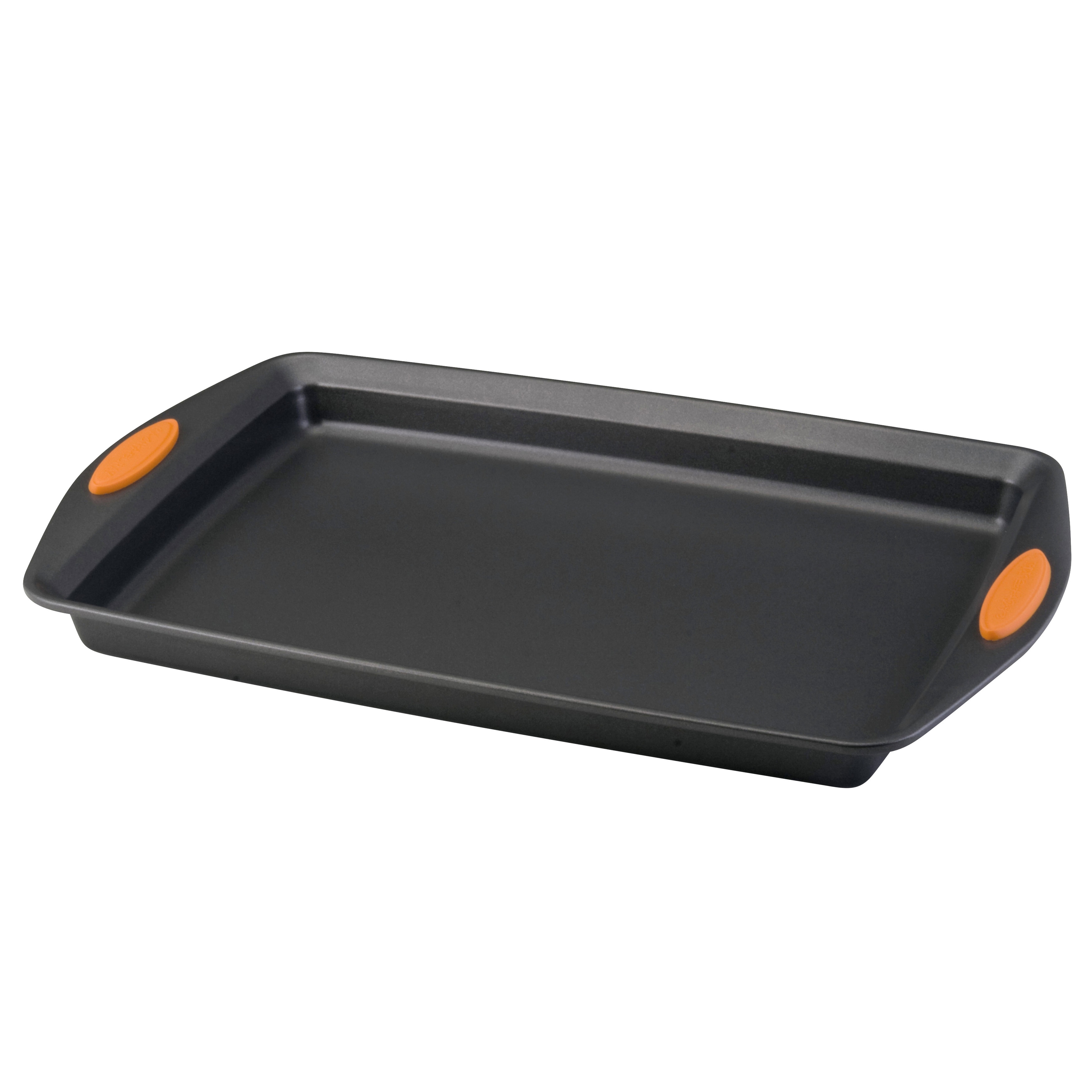https://ak1.ostkcdn.com/images/products/is/images/direct/fdac8f8af82779d437bbb2f5b6bf22b01fc0c398/Rachael-Ray-Bakeware-Cookie-Sheet-Loaf-Pan-%26-Utensil-4PC-Set.jpg