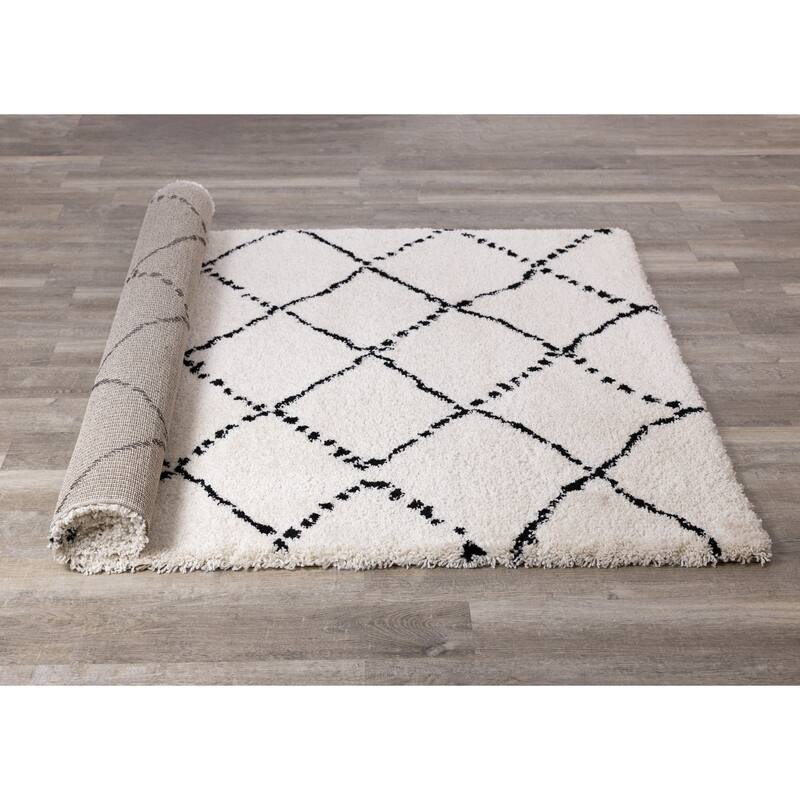 Miley Collection - Black/White Diamonds Soft Touch Rug