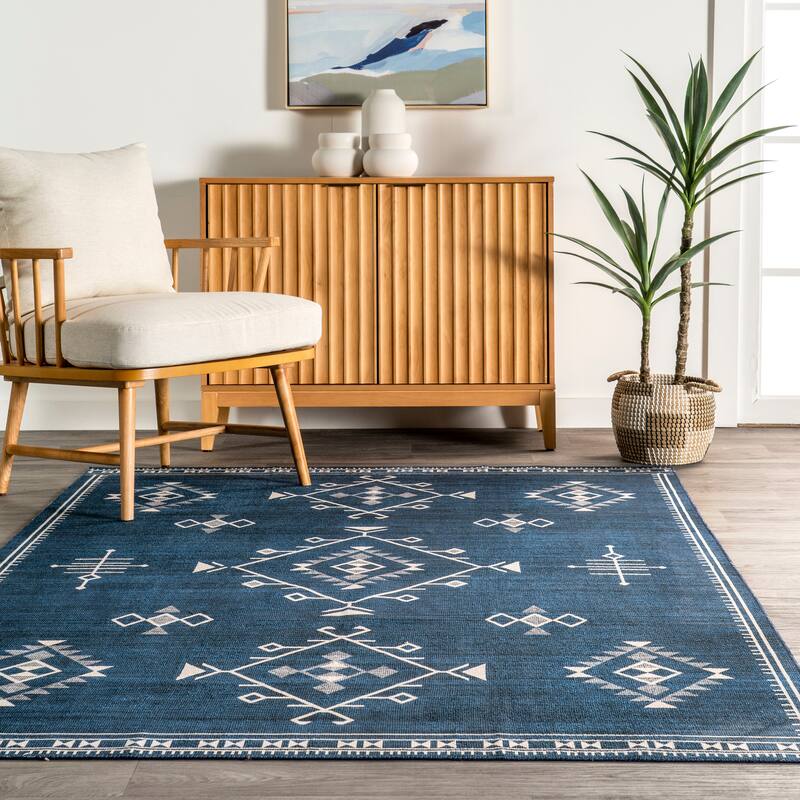 Nuloom Shenai SplashGuard Machine Washable Area Rug