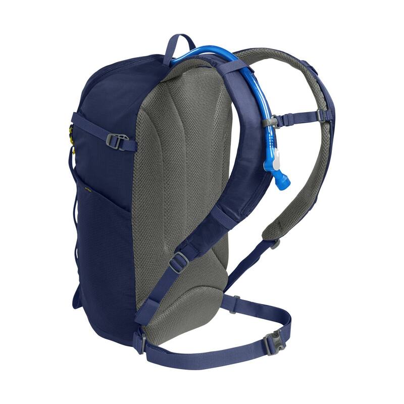 Cloud Walker 18L Hiking Comfortable Hydration Pack, 85 oz, Navy