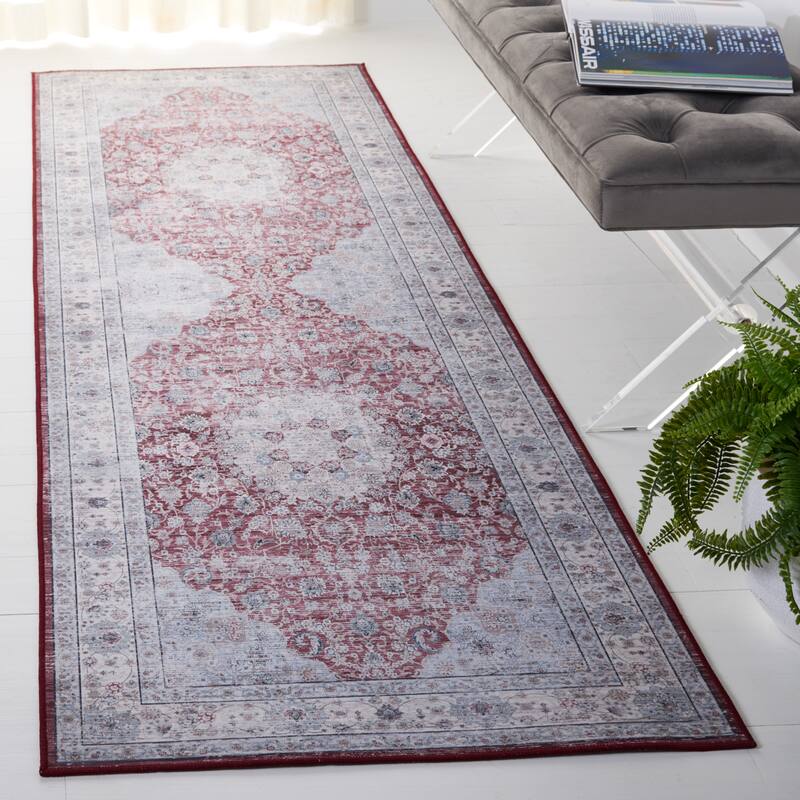SAFAVIEH Tucson Machine Washable Slip Resistant Izora Traditional Rug