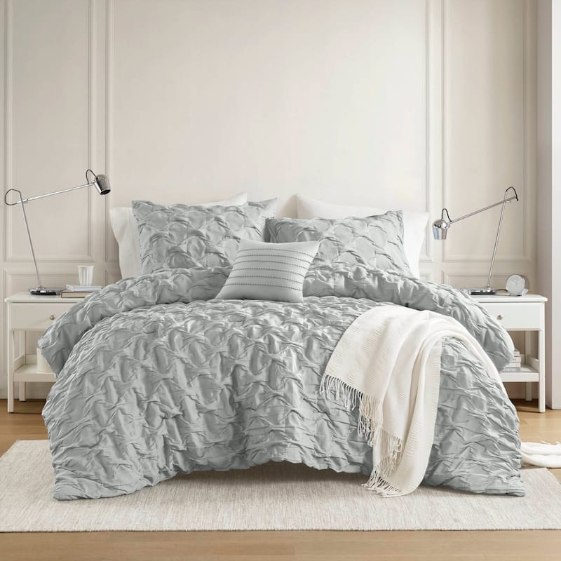 Chelsea Square Bailey Diamond Pucker Woven Comforter Set