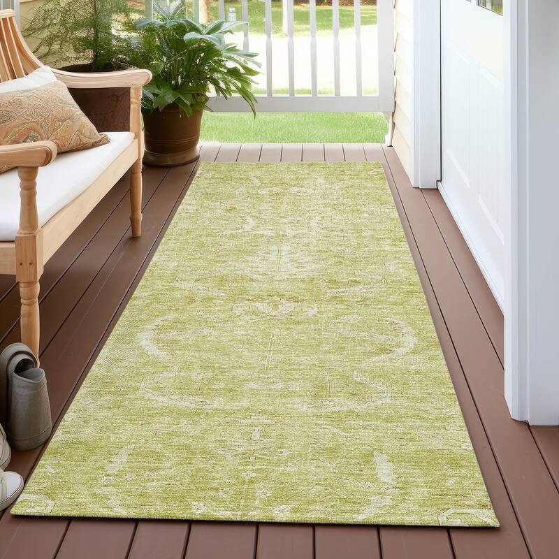 Machine Washable Indoor/ Outdoor Boho Traditional Chantille Rug
