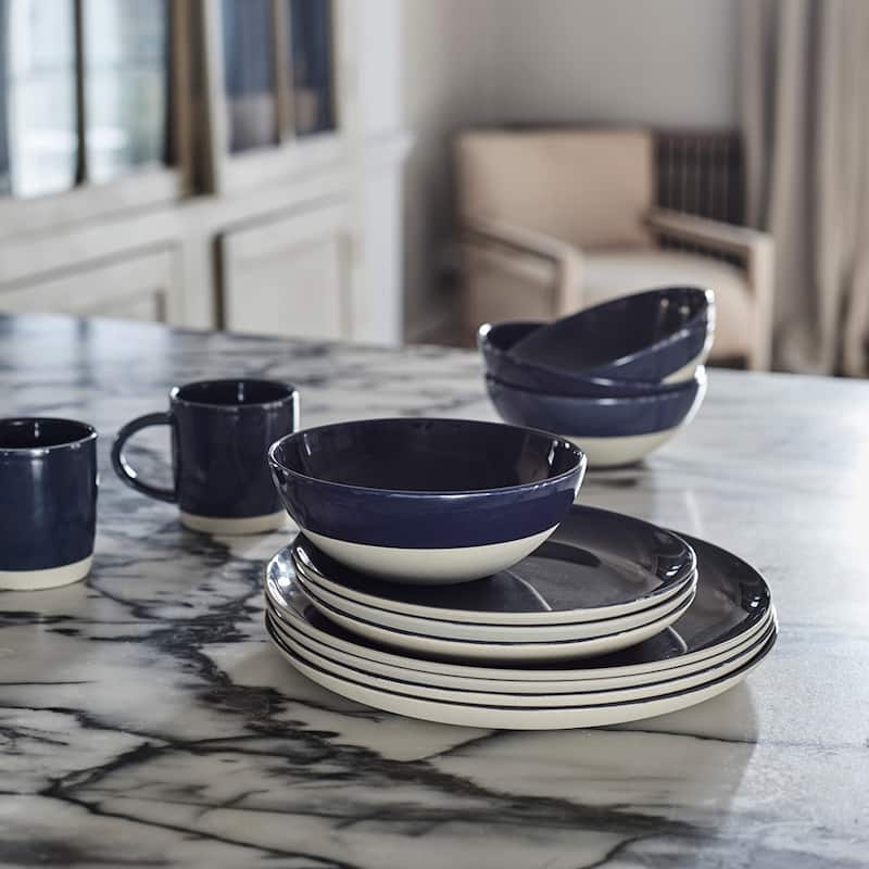 Shell Bisque Collection 16-Piece Dinnerware Set